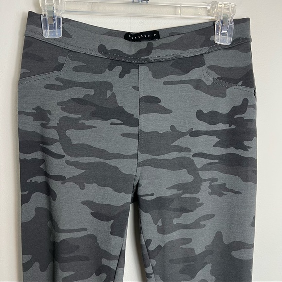 Sanctuary Gray Camo Slim Leg Pull On Pants Jeggings-Size Small - Picture 2 of 8